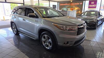 2014 Toyota Highlander Limited   - Photo 4 - Hamilton, OH 45015