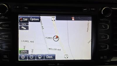 2014 Toyota Highlander Limited   - Photo 12 - Hamilton, OH 45015