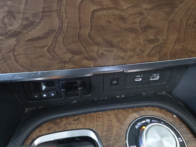 2021 Nissan Armada SL 4DR SUV 4X4 - Photo 27 - Hamilton, OH 45015