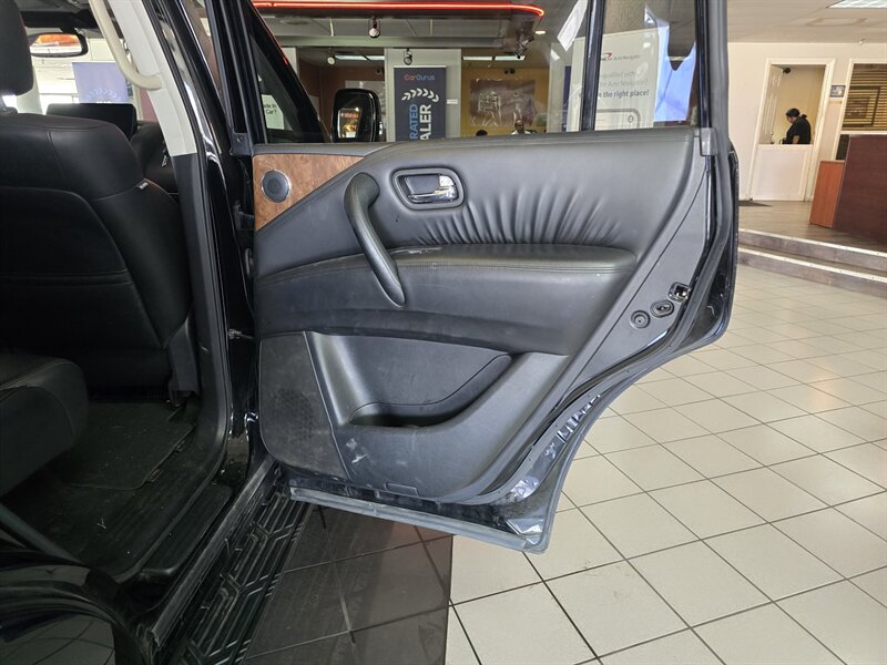 2021 Nissan Armada SL 4DR SUV 4X4 - Photo 17 - Hamilton, OH 45015