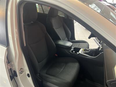 2020 Toyota RAV4 XLE 4DR SUV - Photo 23 - Hamilton, OH 45015