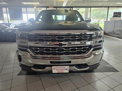 2017 Chevrolet Silverado 1500 LTZ 4DR EXTENDED CAB 4X4   - Photo 2 - Hamilton, OH 45015