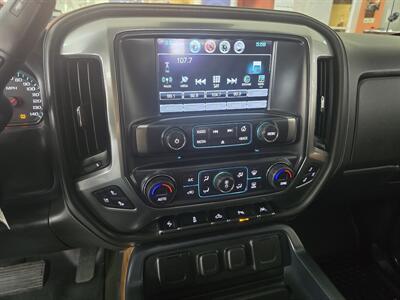 2017 Chevrolet Silverado 1500 LTZ 4DR EXTENDED CAB 4X4   - Photo 23 - Hamilton, OH 45015