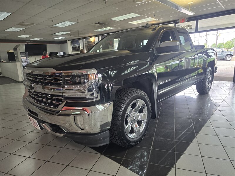 2017 Chevrolet Silverado 1500 LTZ 4DR EXTENDED CAB 4X4   - Photo 1 - Hamilton, OH 45015