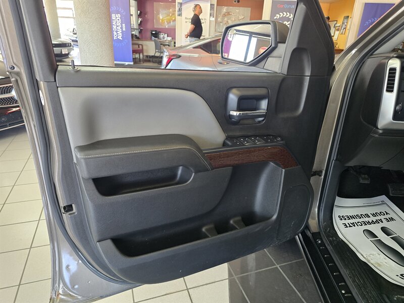 2014 GMC Sierra 1500 SLE 4DR EXTENDED CAB - Photo 7 - Hamilton, OH 45015