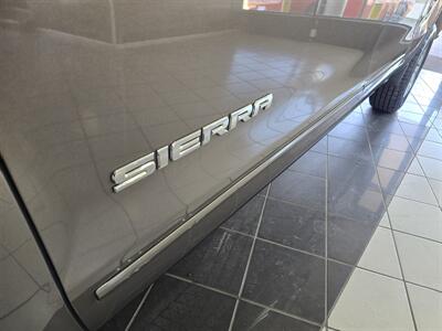 2014 GMC Sierra 1500 SLE 4DR EXTENDED CAB - Photo 26 - Hamilton, OH 45015