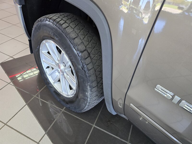 2014 GMC Sierra 1500 SLE 4DR EXTENDED CAB - Photo 31 - Hamilton, OH 45015