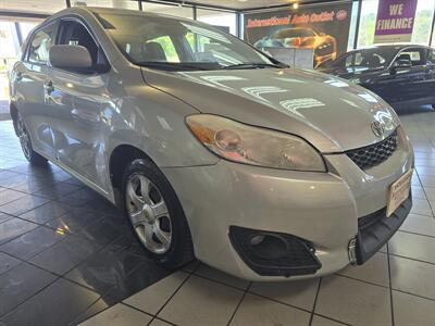 2009 Toyota Matrix S 4DR HATCHBACK   - Photo 4 - Hamilton, OH 45015