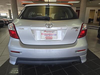 2009 Toyota Matrix S 4DR HATCHBACK   - Photo 6 - Hamilton, OH 45015