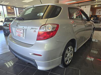 2009 Toyota Matrix S 4DR HATCHBACK   - Photo 5 - Hamilton, OH 45015