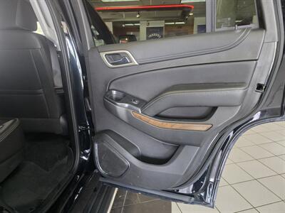 2019 GMC Yukon Denali 4DR SUV AWD   - Photo 18 - Hamilton, OH 45015