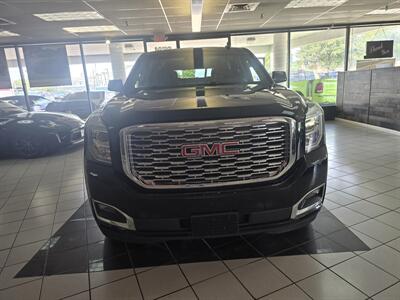 2019 GMC Yukon Denali 4DR SUV AWD   - Photo 2 - Hamilton, OH 45015