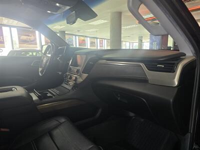 2019 GMC Yukon Denali 4DR SUV AWD   - Photo 16 - Hamilton, OH 45015