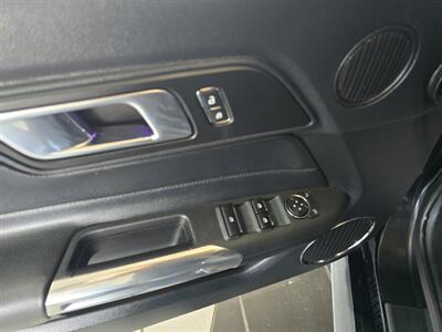 2019 Ford Mustang EcoBoost 2DR CONVERTIBLE - Photo 18 - Hamilton, OH 45015