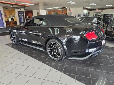 2019 Ford Mustang EcoBoost 2DR CONVERTIBLE - Photo 8 - Hamilton, OH 45015