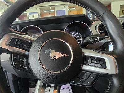 2019 Ford Mustang EcoBoost 2DR CONVERTIBLE - Photo 25 - Hamilton, OH 45015