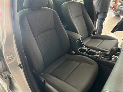 2023 Toyota Corolla LE 4DR SEDAN   - Photo 25 - Hamilton, OH 45015