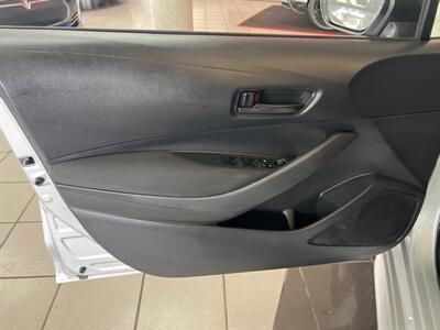 2023 Toyota Corolla LE 4DR SEDAN   - Photo 19 - Hamilton, OH 45015