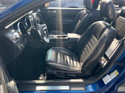2009 Ford Mustang GT Premium 2DR CONVERTIBLE   - Photo 16 - Hamilton, OH 45015