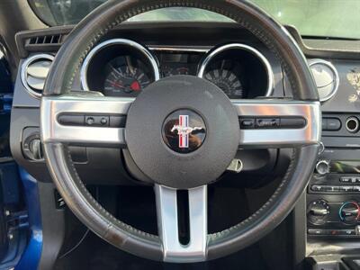 2009 Ford Mustang GT Premium 2DR CONVERTIBLE   - Photo 21 - Hamilton, OH 45015