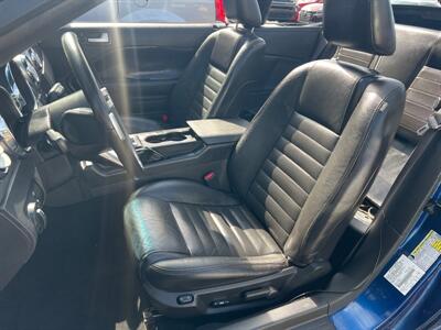 2009 Ford Mustang GT Premium 2DR CONVERTIBLE   - Photo 17 - Hamilton, OH 45015