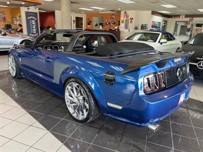 2009 Ford Mustang GT Premium 2DR CONVERTIBLE   - Photo 8 - Hamilton, OH 45015