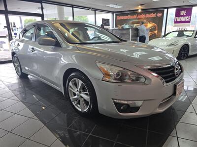 2015 Nissan Altima 2.5 SV 4DR SEDAN   - Photo 3 - Hamilton, OH 45015