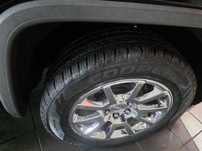 2017 GMC Sierra 1500 Denali 4DR CREW CAB 4X4/V8   - Photo 42 - Hamilton, OH 45015