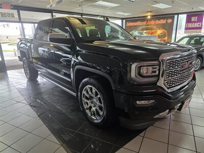 2017 GMC Sierra 1500 Denali 4DR CREW CAB 4X4/V8   - Photo 4 - Hamilton, OH 45015