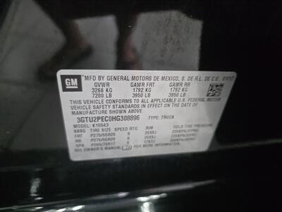 2017 GMC Sierra 1500 Denali 4DR CREW CAB 4X4/V8   - Photo 50 - Hamilton, OH 45015