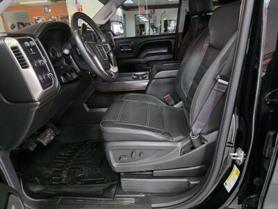 2017 GMC Sierra 1500 Denali 4DR CREW CAB 4X4/V8   - Photo 12 - Hamilton, OH 45015