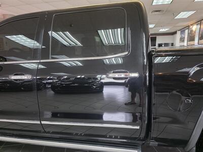 2017 GMC Sierra 1500 Denali 4DR CREW CAB 4X4/V8   - Photo 40 - Hamilton, OH 45015