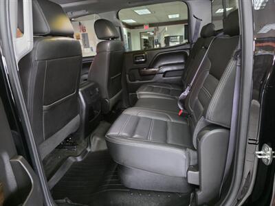 2017 GMC Sierra 1500 Denali 4DR CREW CAB 4X4/V8   - Photo 14 - Hamilton, OH 45015