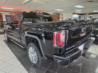 2017 GMC Sierra 1500 Denali 4DR CREW CAB 4X4/V8   - Photo 8 - Hamilton, OH 45015
