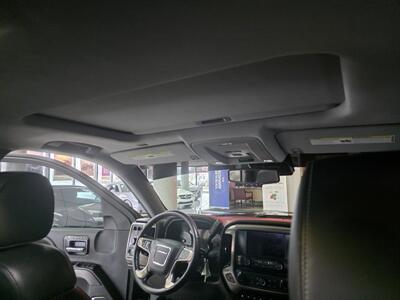 2017 GMC Sierra 1500 Denali 4DR CREW CAB 4X4/V8   - Photo 33 - Hamilton, OH 45015