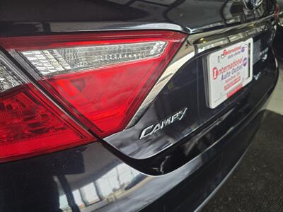 2017 Toyota Camry SE 4DR SEDAN   - Photo 25 - Hamilton, OH 45015