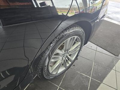 2017 Toyota Camry SE 4DR SEDAN   - Photo 28 - Hamilton, OH 45015