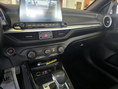 2020 Kia Forte GT 4DR SEDAN   - Photo 26 - Hamilton, OH 45015