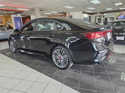 2020 Kia Forte GT 4DR SEDAN   - Photo 6 - Hamilton, OH 45015