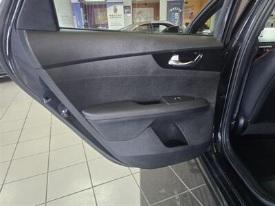 2020 Kia Forte GT 4DR SEDAN   - Photo 10 - Hamilton, OH 45015