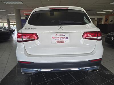 2018 Mercedes-Benz GLC GLC 300 4MATIC 4DR SUV   - Photo 5 - Hamilton, OH 45015
