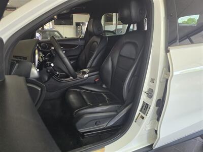 2018 Mercedes-Benz GLC GLC 300 4MATIC 4DR SUV   - Photo 9 - Hamilton, OH 45015