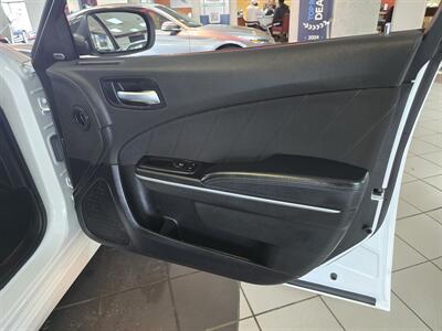 2023 Dodge Charger GT 4DR SEDAN   - Photo 12 - Hamilton, OH 45015