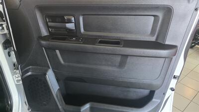 2023 RAM 2500 Tradesman   - Photo 27 - Hamilton, OH 45015