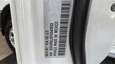 2023 RAM 2500 Tradesman   - Photo 32 - Hamilton, OH 45015