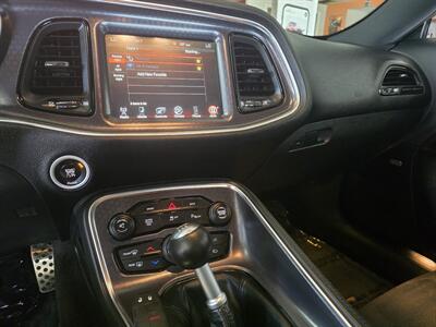 2015 Dodge Challenger R/T Scat Pack 2DR COUPE   - Photo 25 - Hamilton, OH 45015