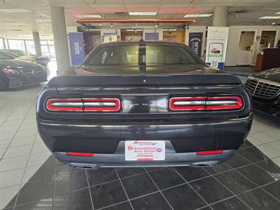 2015 Dodge Challenger R/T Scat Pack 2DR COUPE   - Photo 3 - Hamilton, OH 45015