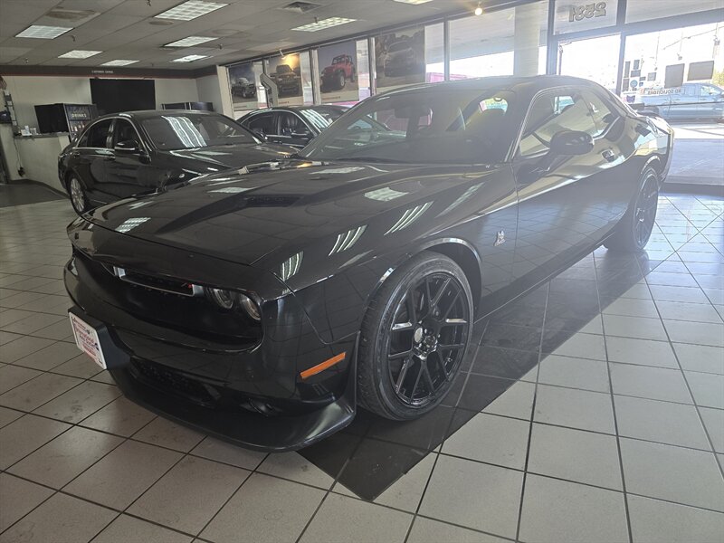 2015 Dodge Challenger R/T Scat Pack 2DR COUPE   - Photo 1 - Hamilton, OH 45015