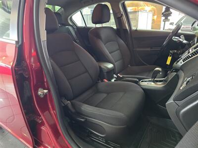 2014 Chevrolet Cruze 1LT Auto   - Photo 14 - Hamilton, OH 45015
