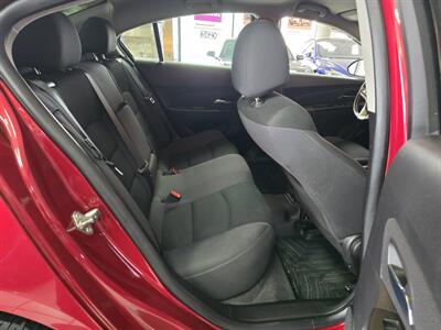 2014 Chevrolet Cruze 1LT Auto   - Photo 16 - Hamilton, OH 45015